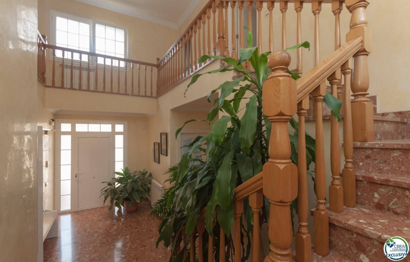 4 Zimmer Villa zu verkaufen in Roses mit Pool Garage - 598.000 € (Ref: 8885043)