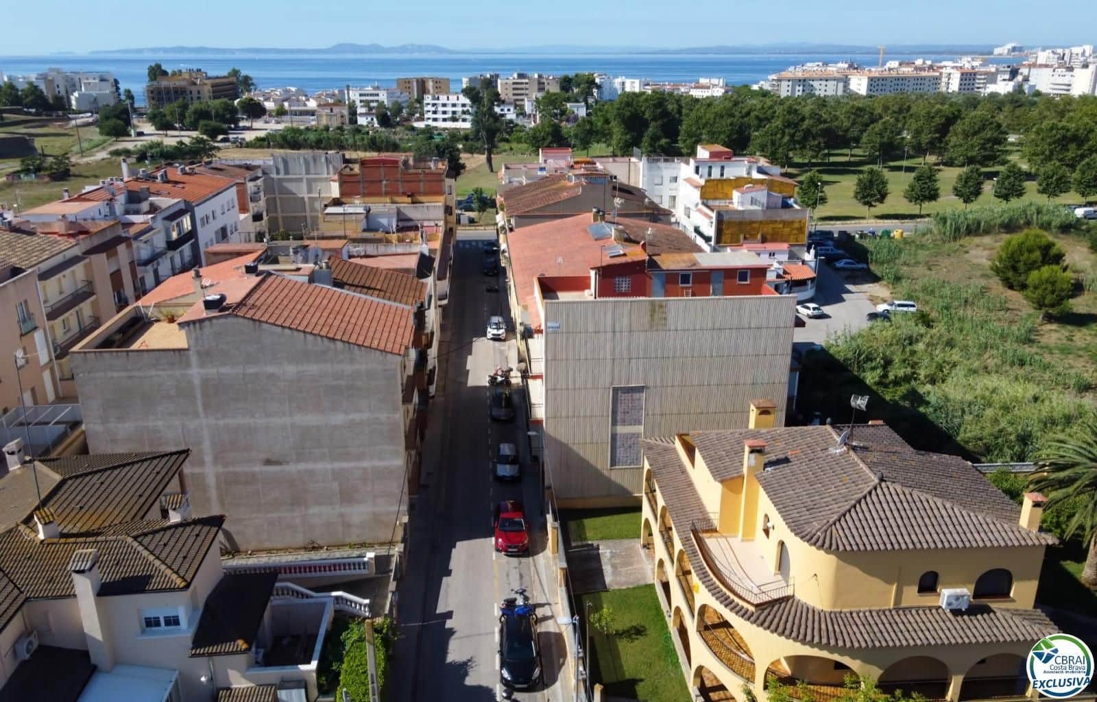 4 Zimmer Villa zu verkaufen in Roses mit Pool Garage - 598.000 € (Ref: 8885043)