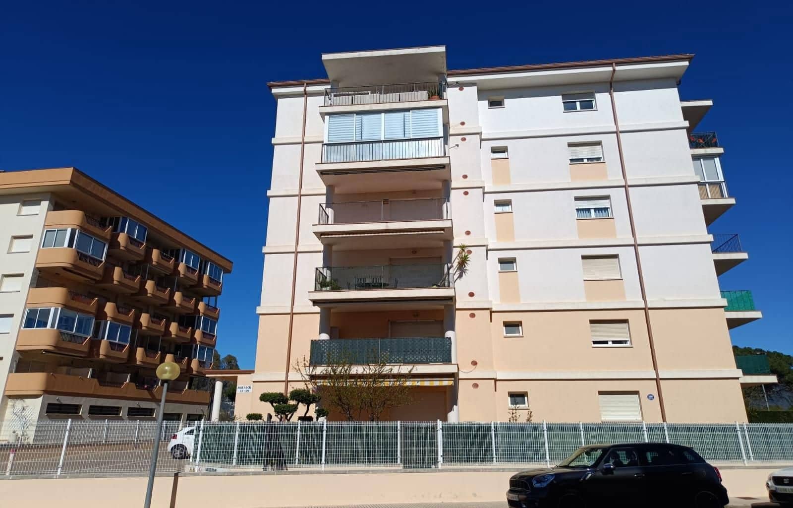 2 bedroom Flat for sale in Santa Margarida with pool garage - € 239,000 (Ref: 8907913)