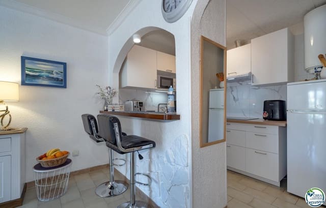 1 sypialnia Mieszkanie na sprzedaż w Empuriabrava, Castelló d'Empúries z basenem garażem - 159 000 € (Ref: 8907914)