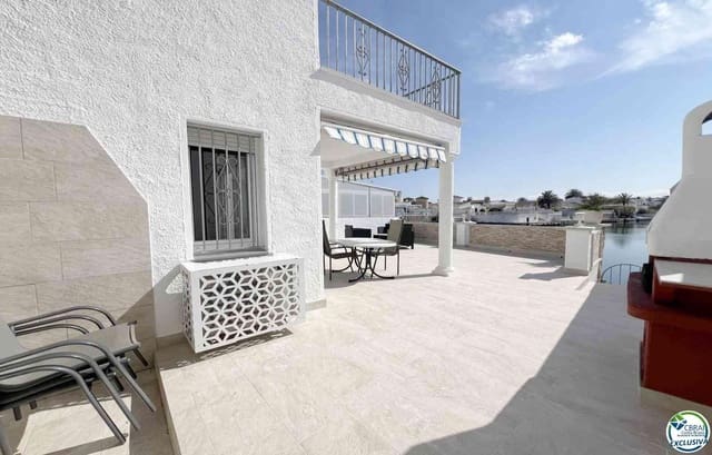 3 sypialnia Willa na sprzedaż w Empuriabrava, Castelló d'Empúries z garażem - 599 900 € (Ref: 8950953)