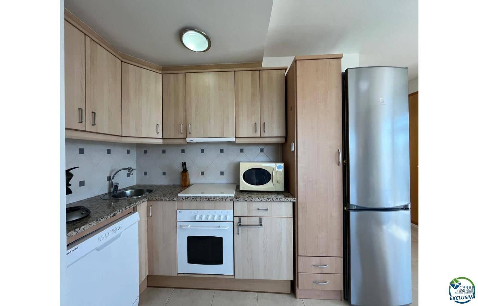 2 slaapkamer Flat te koop in Empuriabrava met garage - € 219.000 (Ref: 8964359)