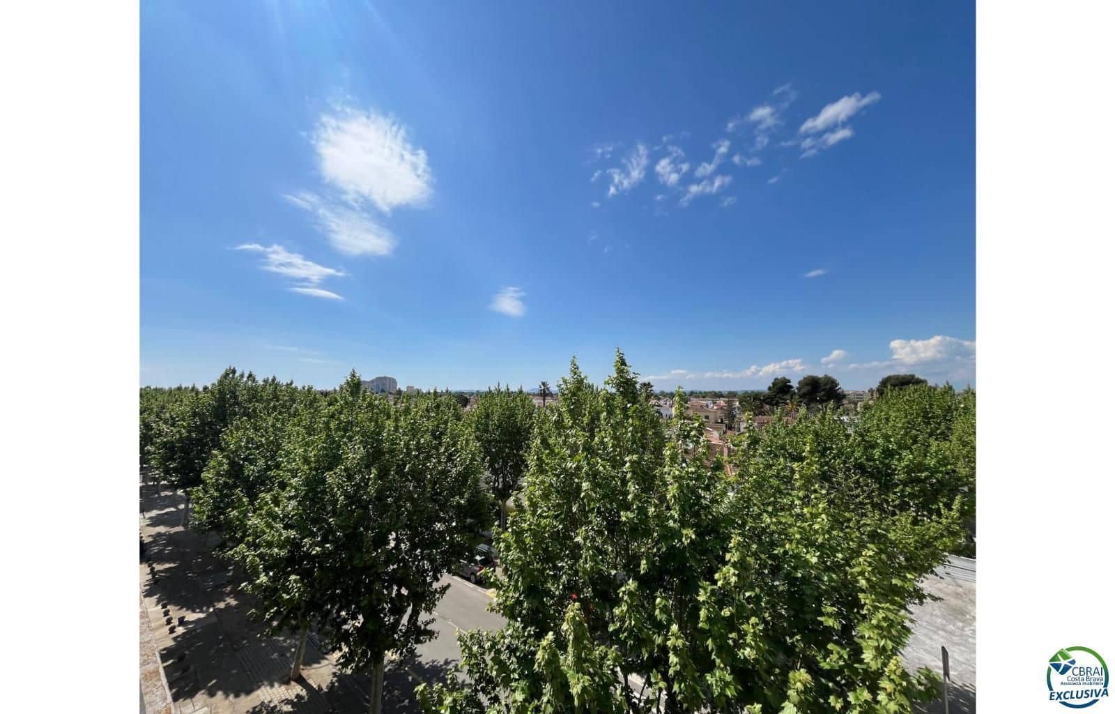 2 slaapkamer Flat te koop in Empuriabrava met garage - € 219.000 (Ref: 8964359)