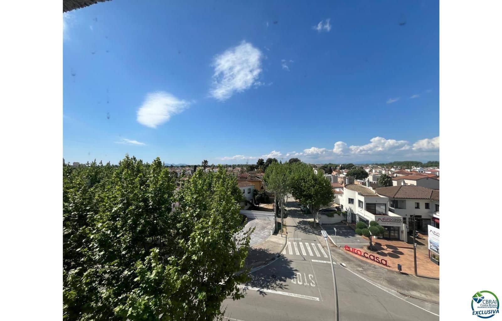 2 slaapkamer Flat te koop in Empuriabrava met garage - € 219.000 (Ref: 8964359)