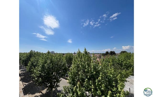 2 slaapkamer Flat te koop in Empuriabrava, Castelló d'Empúries met garage - € 219.000 (Ref: 8964359)