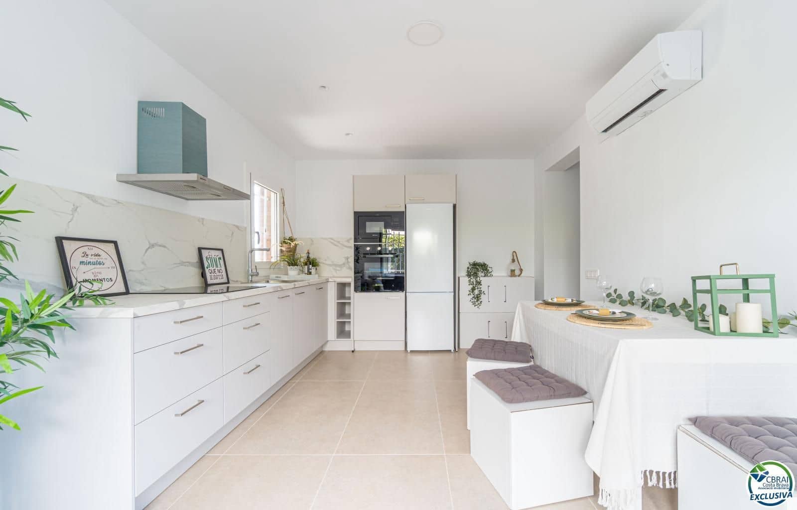 2 sypialnia Mieszkanie na sprzedaż w Roses - 279 000 € (Ref: 8981247)