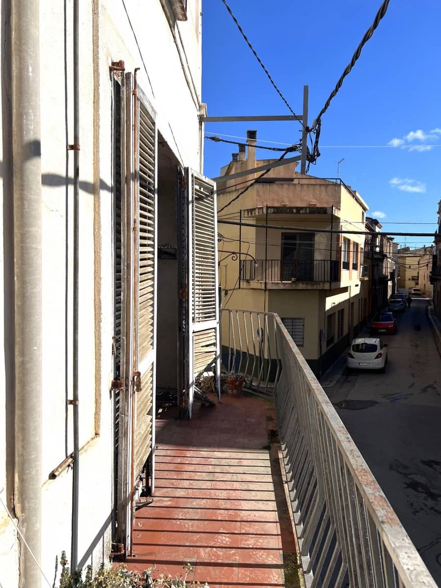 4 soverom Hus til salgs i L'Armentera med garasje - € 270 000 (Ref: 8990146)