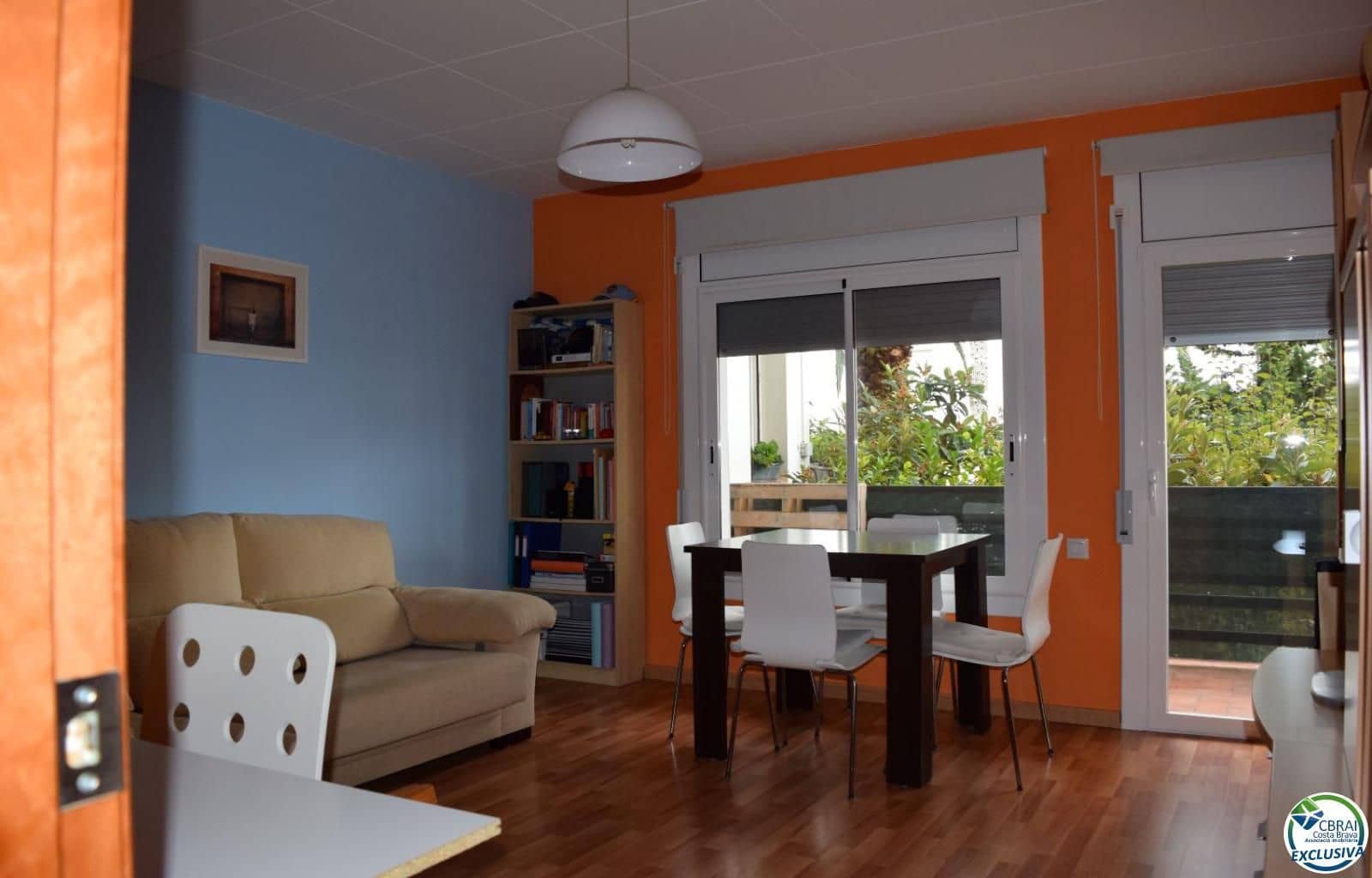 1 bedroom Flat for sale in Roses - € 145,000 (Ref: 8992659)