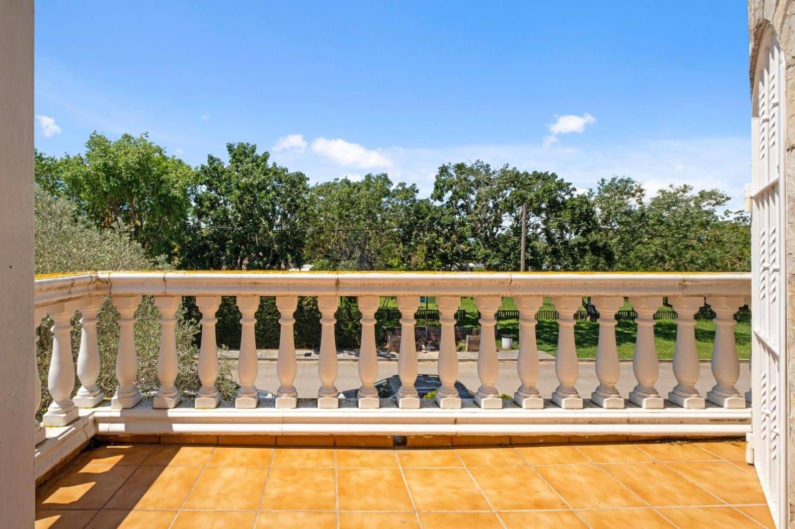 5 soverom Villa til salgs i Empuriabrava med svømmebasseng garasje - € 470 000 (Ref: 9003888)