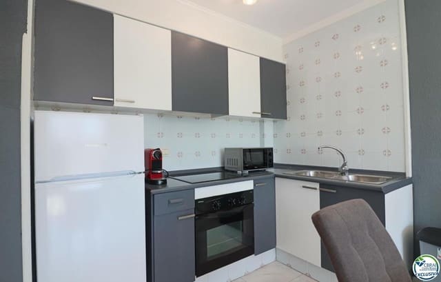 1 Zimmer Wohnung zu verkaufen in Empuriabrava, Castelló d'Empúries mit Pool - 128.000 € (Ref: 9015609)