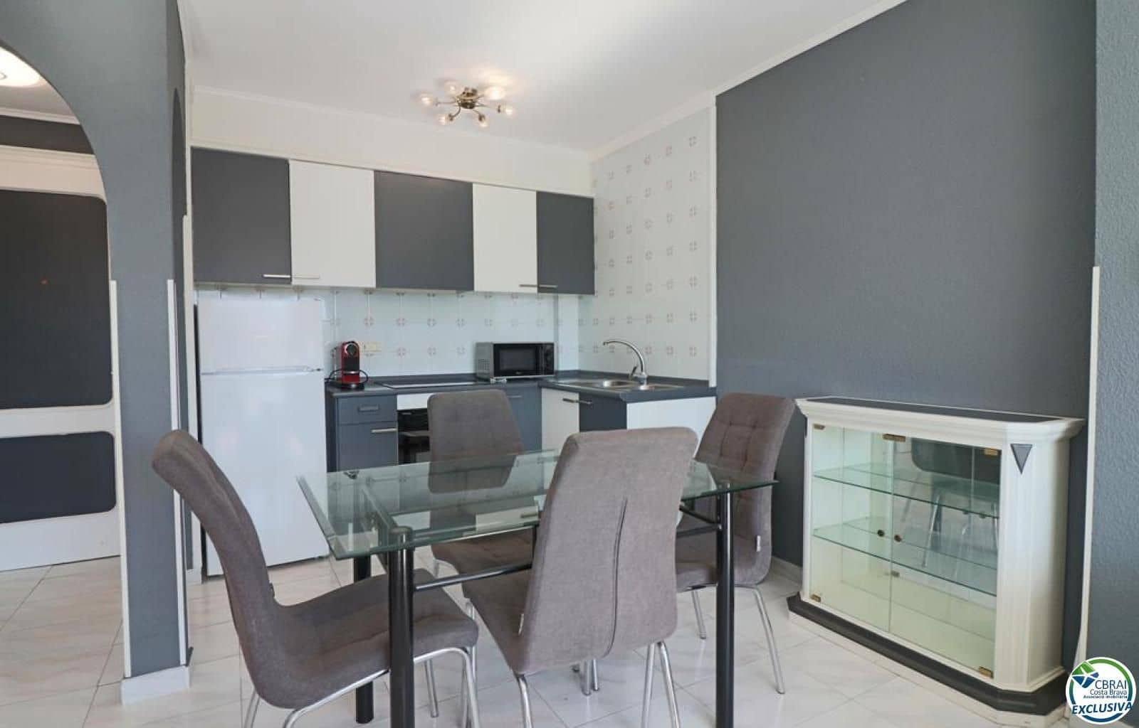 1 Zimmer Wohnung zu verkaufen in Empuriabrava mit Pool - 128.000 € (Ref: 9015609)