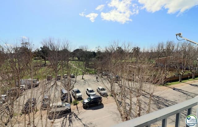 1 Zimmer Wohnung zu verkaufen in Empuriabrava, Castelló d'Empúries mit Pool - 128.000 € (Ref: 9015609)