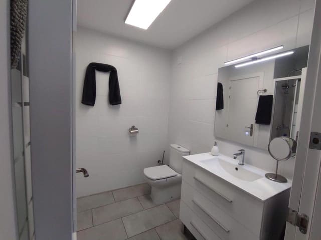 Lejlighed til salg i Roses med swimmingpool - € 170.000 (Ref: 9019625)