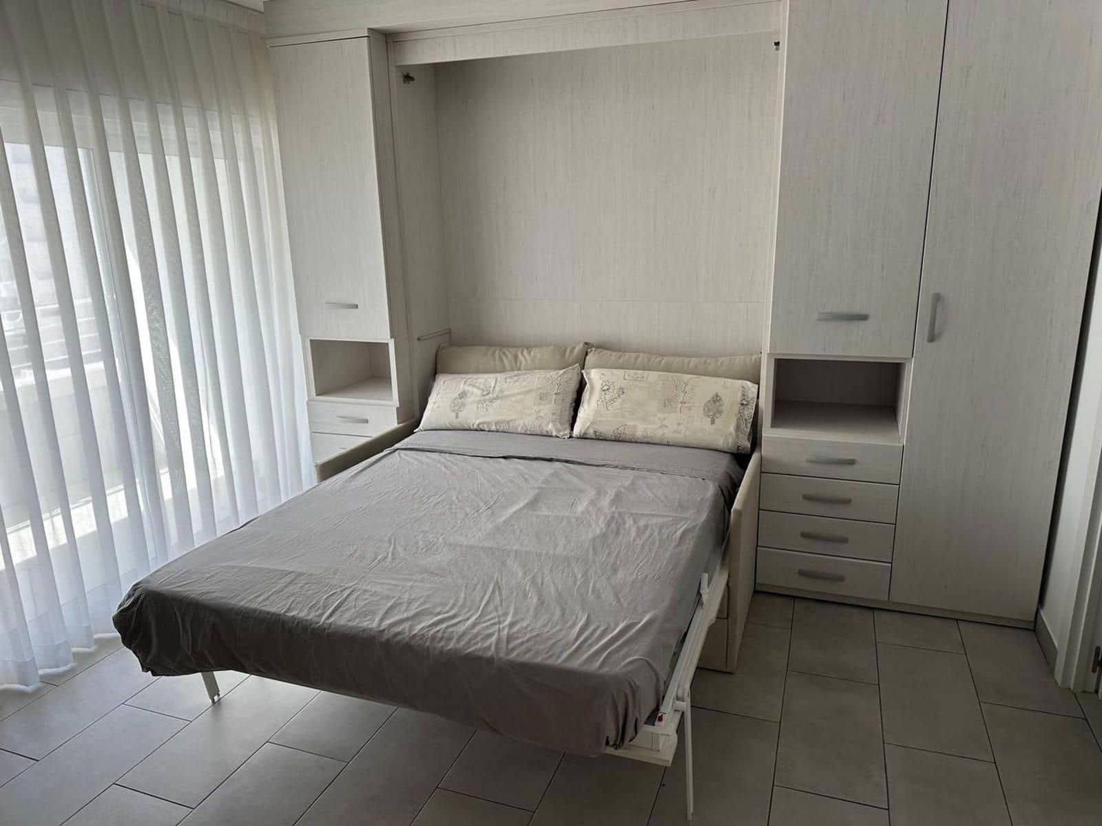 Flat te koop in Roses met zwembad - € 170.000 (Ref: 9019625)