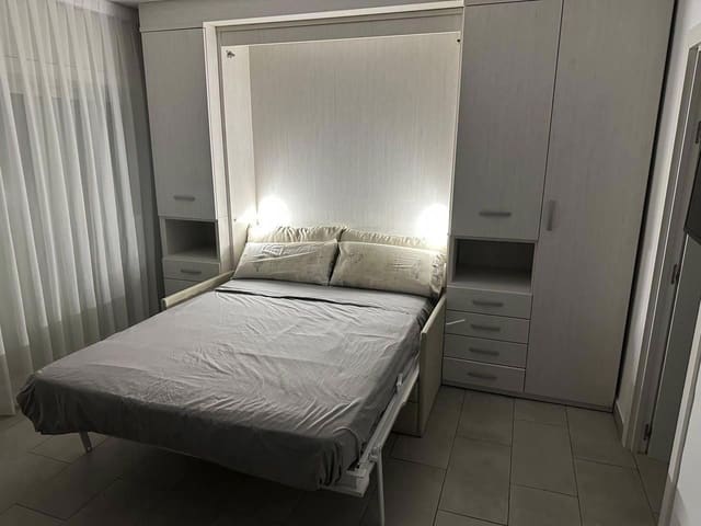 Lejlighed til salg i Roses med swimmingpool - € 170.000 (Ref: 9019625)