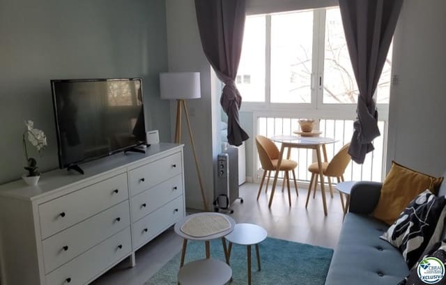 1 bedroom Flat for sale in Roses - € 116,000 (Ref: 9058160)