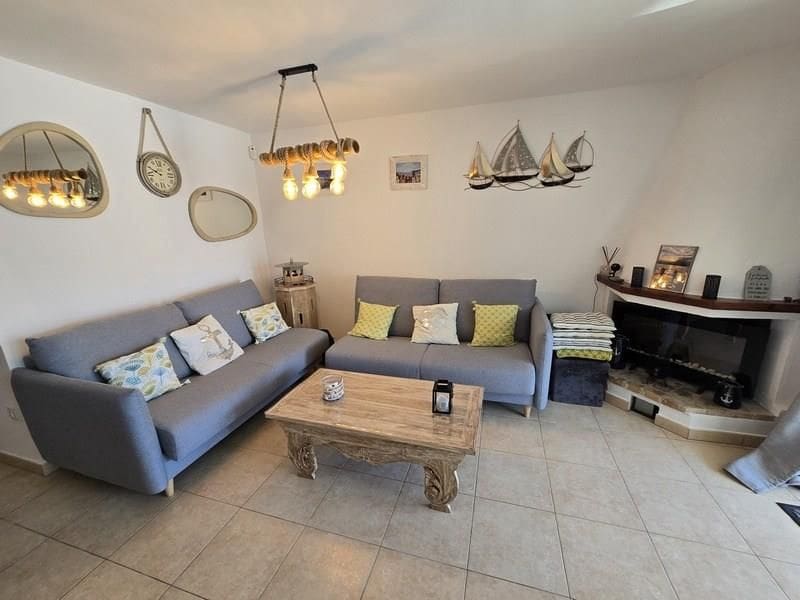 3 soverom Hus til salgs i Empuriabrava med garasje - € 495 000 (Ref: 9074638)