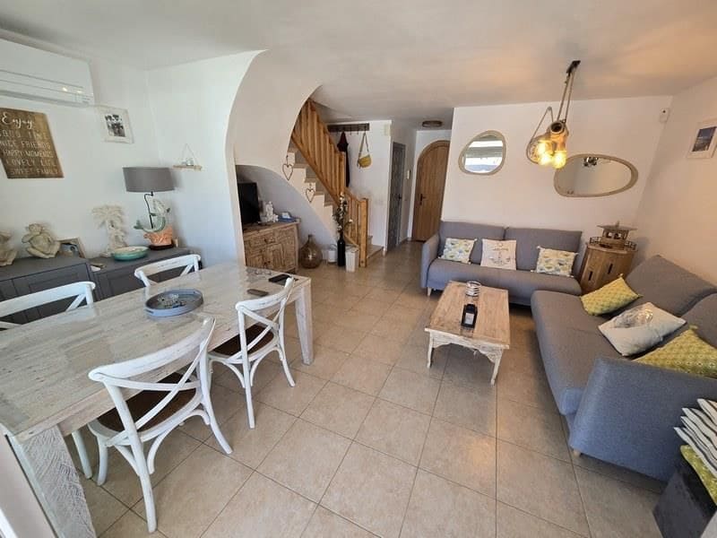 3 soverom Hus til salgs i Empuriabrava med garasje - € 495 000 (Ref: 9074638)