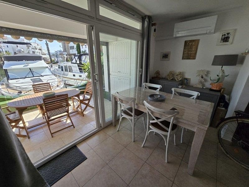 3 soverom Hus til salgs i Empuriabrava med garasje - € 495 000 (Ref: 9074638)