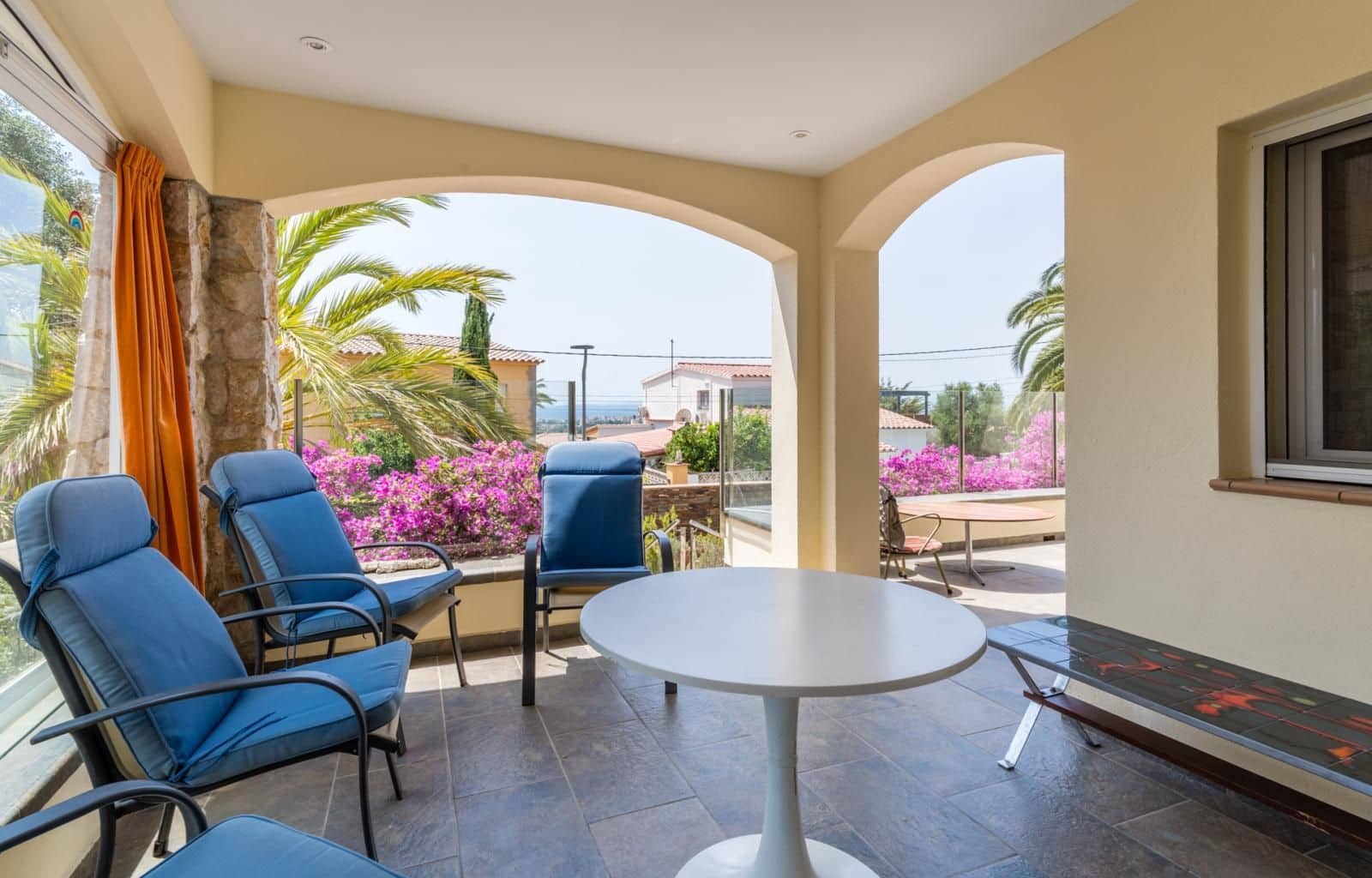 5 soverom Villa til salgs i El Mas Fumats med svømmebasseng garasje - € 749 000 (Ref: 9085920)