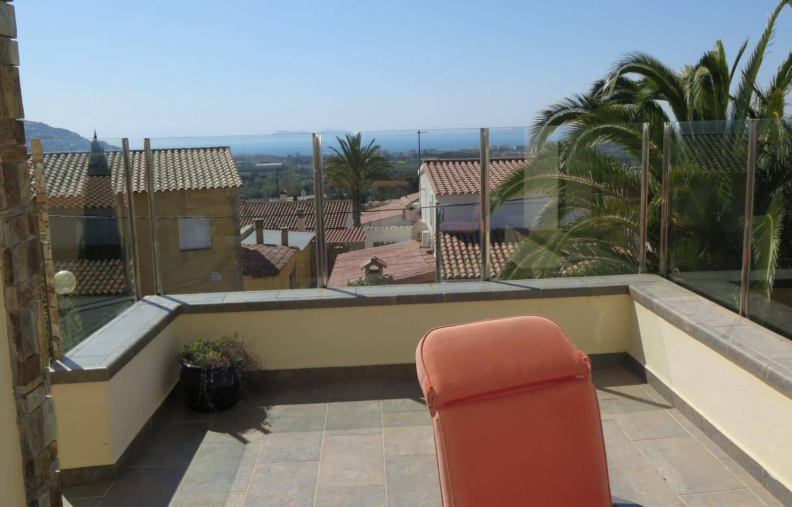 5 soverom Villa til salgs i El Mas Fumats med svømmebasseng garasje - € 749 000 (Ref: 9085920)