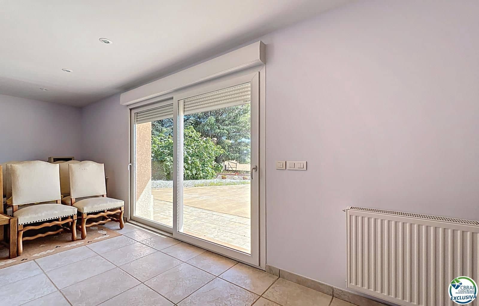 5 bedroom Villa for sale in Pau with pool garage - € 899,000 (Ref: 9103399)