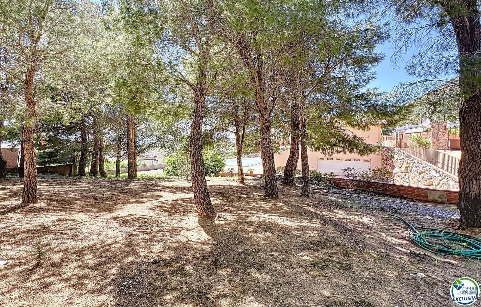 5 bedroom Villa for sale in Pau with pool garage - € 899,000 (Ref: 9103399)