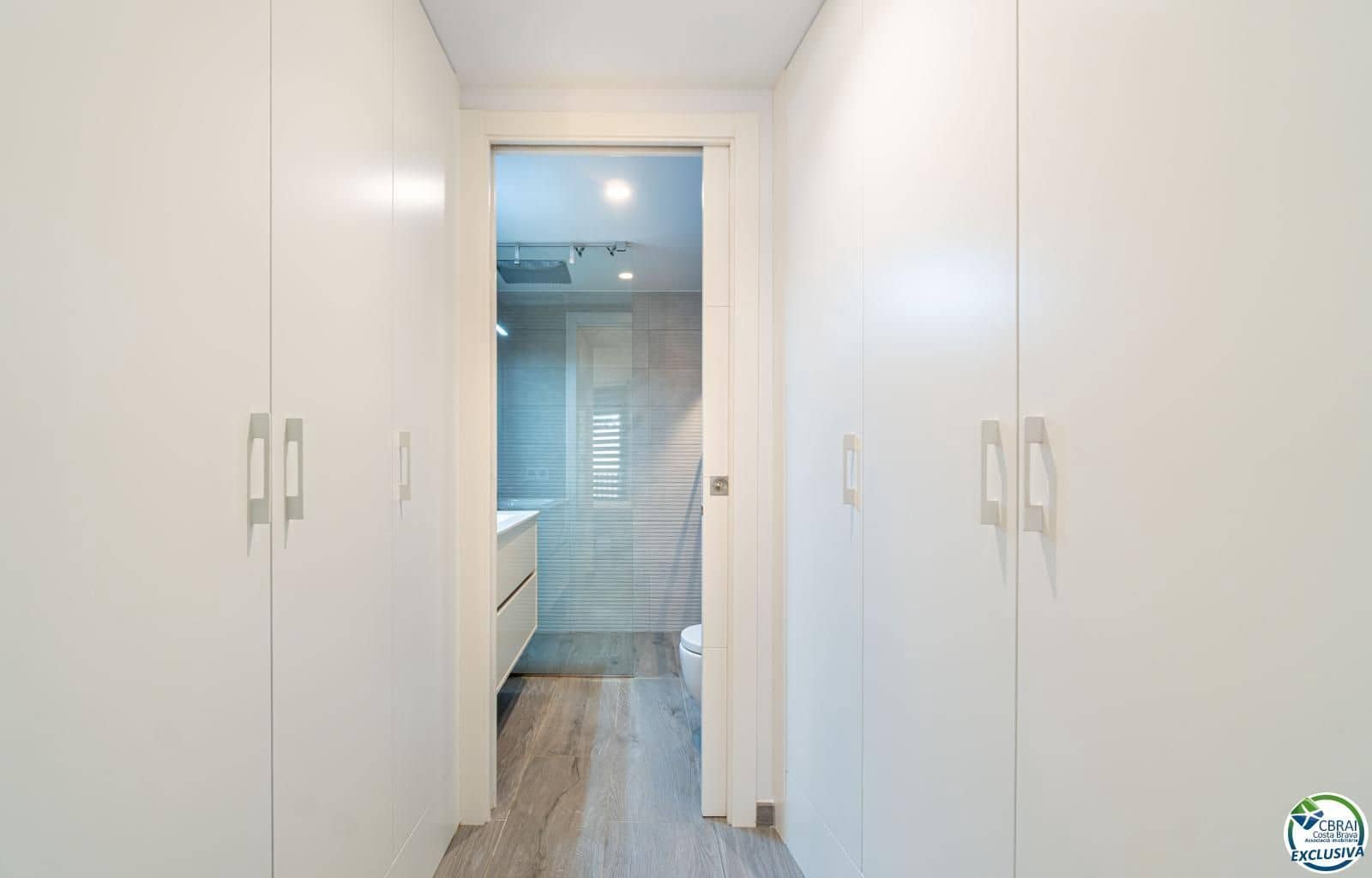 2 soverom Leilighet til salgs i Roses med garasje - € 600 000 (Ref: 9103400)