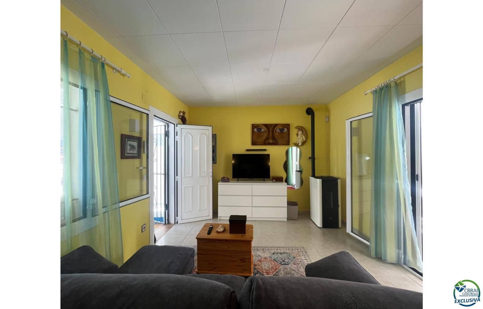 3 Zimmer Villa zu verkaufen in Roses mit Garage - 340.000 € (Ref: 9110820)