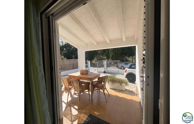 3 makuuhuone Huvila myytävänä paikassa Roses mukana 
autotalli - 340 000 € (Ref: 9110820)