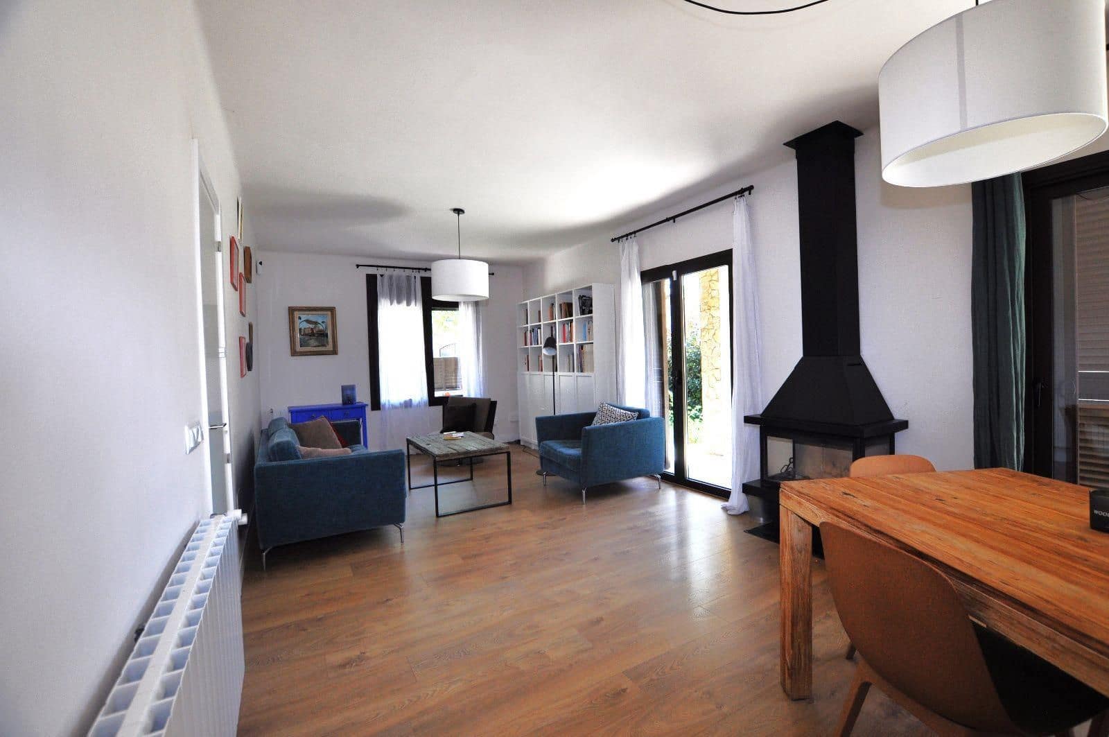 4 bedroom Villa for sale in Sant Pere Pescador with garage - € 498,000 (Ref: 9144071)