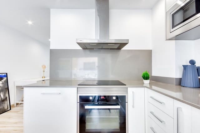 2 soverom Leilighet til salgs i Roses med garasje - € 205 000 (Ref: 9146014)