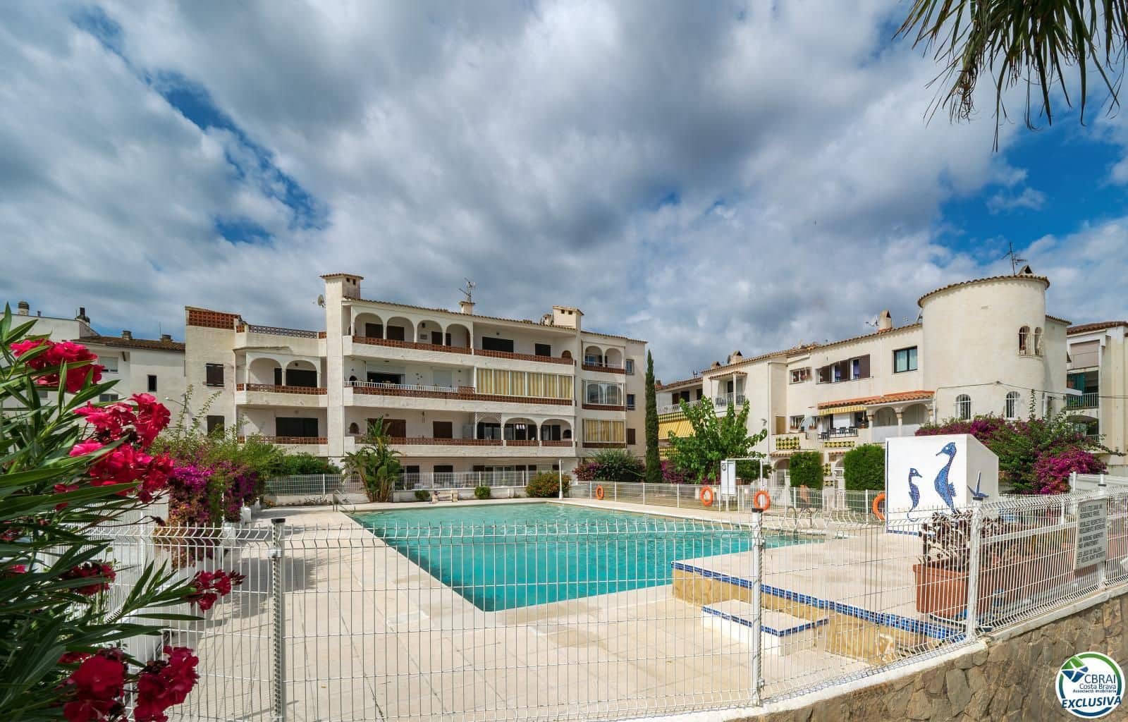 1 chambre Appartement à vendre à Empuriabrava avec piscine garage - 159 000 € (Ref: 9147715)