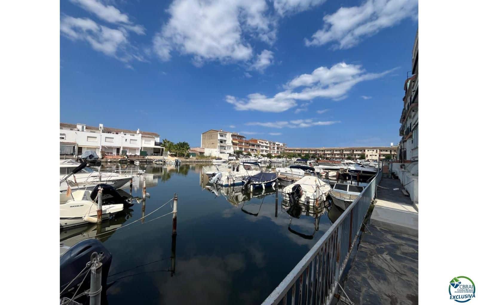 2 chambre Appartement à vendre à Empuriabrava - 172 000 € (Ref: 9150459)