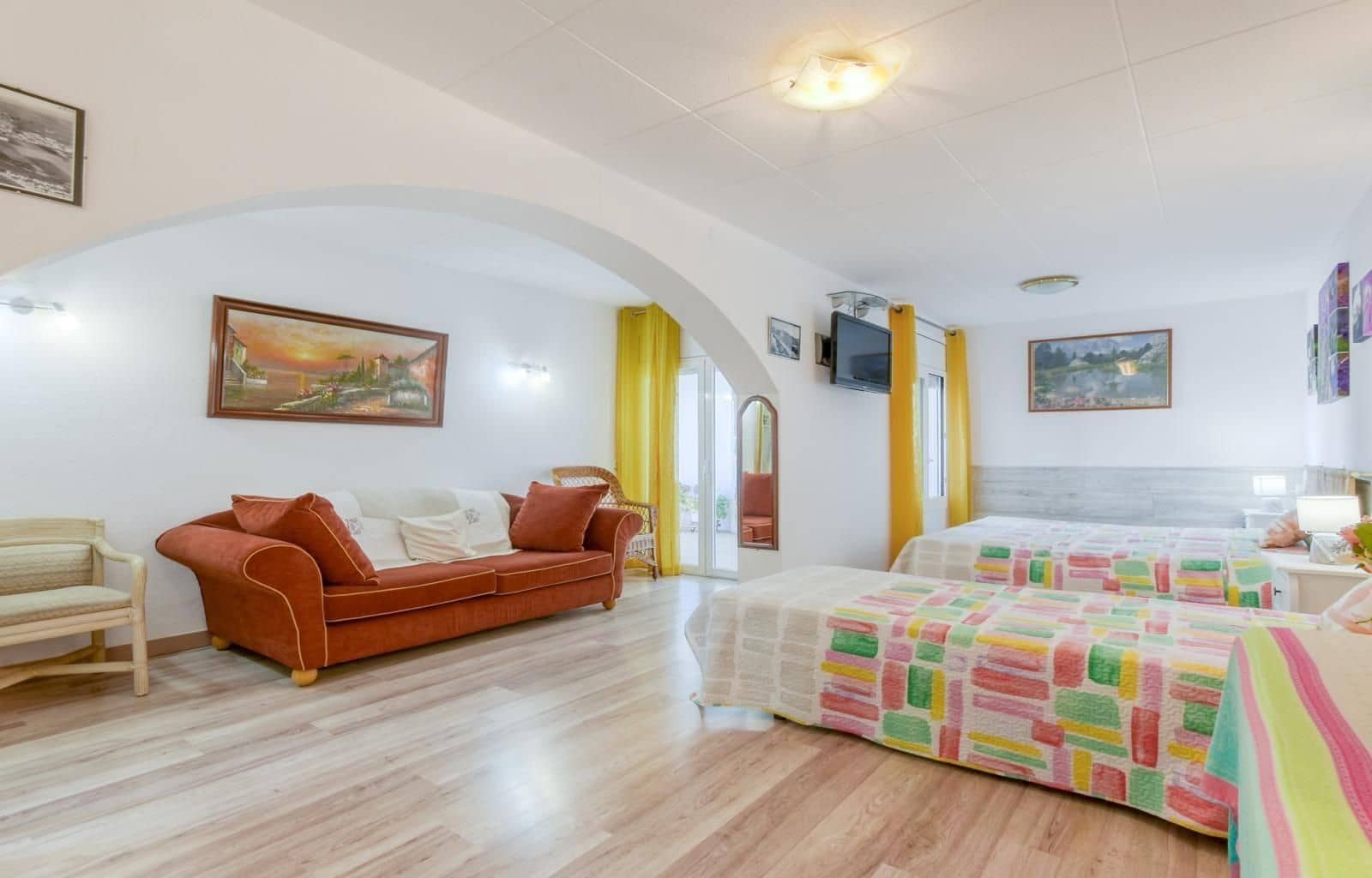 5 soverom Villa til salgs i Roses med svømmebasseng garasje - € 945 000 (Ref: 9164241)