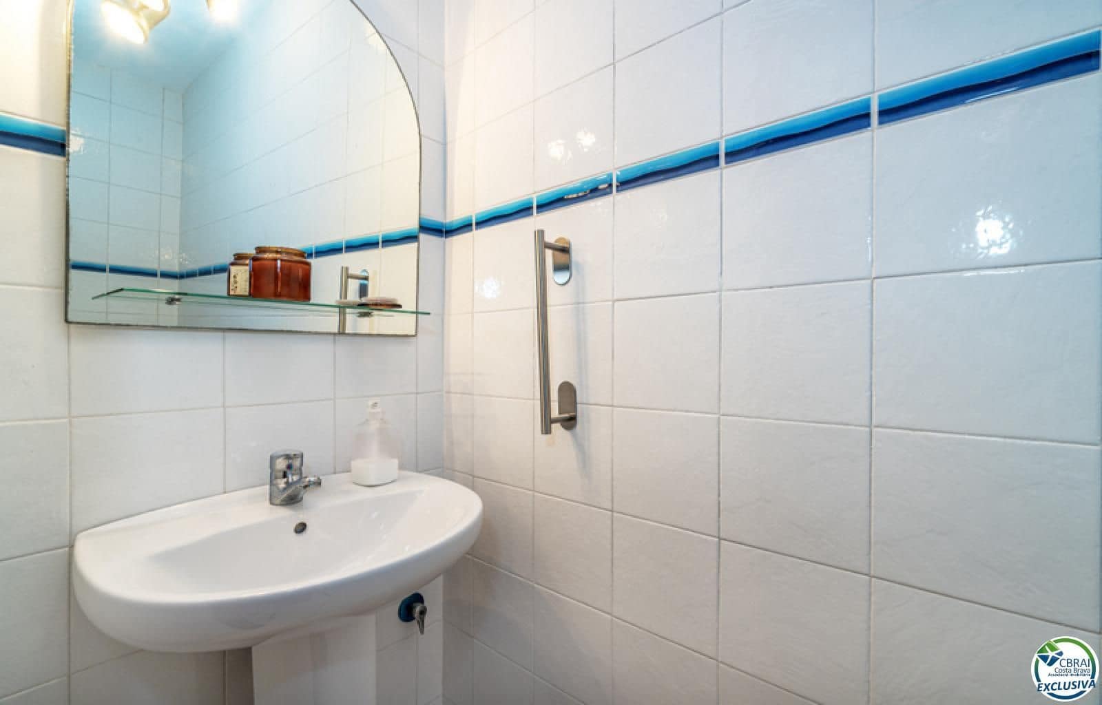 3 sovrum Hus till salu i Empuriabrava med pool garage - 349 000 € (Ref: 9166549)