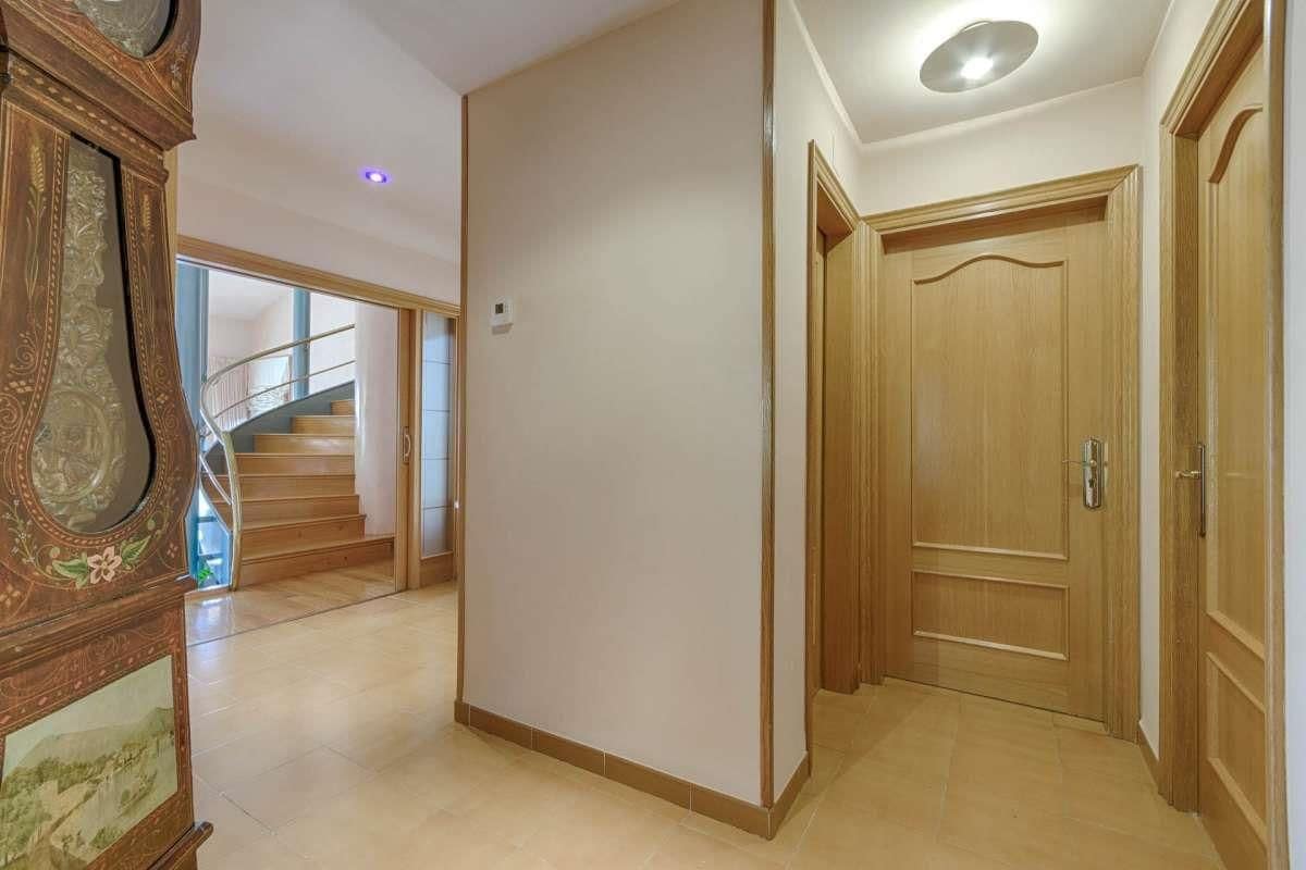 4 sypialnia Willa na sprzedaż w Roses z garażem - 635 000 € (Ref: 9189793)