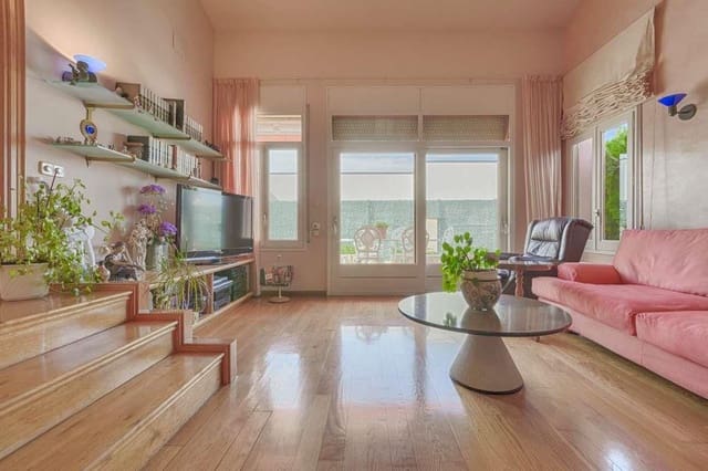 4 soverom Villa til salgs i Roses med garasje - € 635 000 (Ref: 9189793)