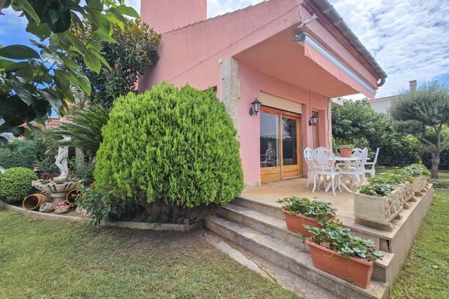 4 soverom Villa til salgs i Roses med garasje - € 635 000 (Ref: 9189793)