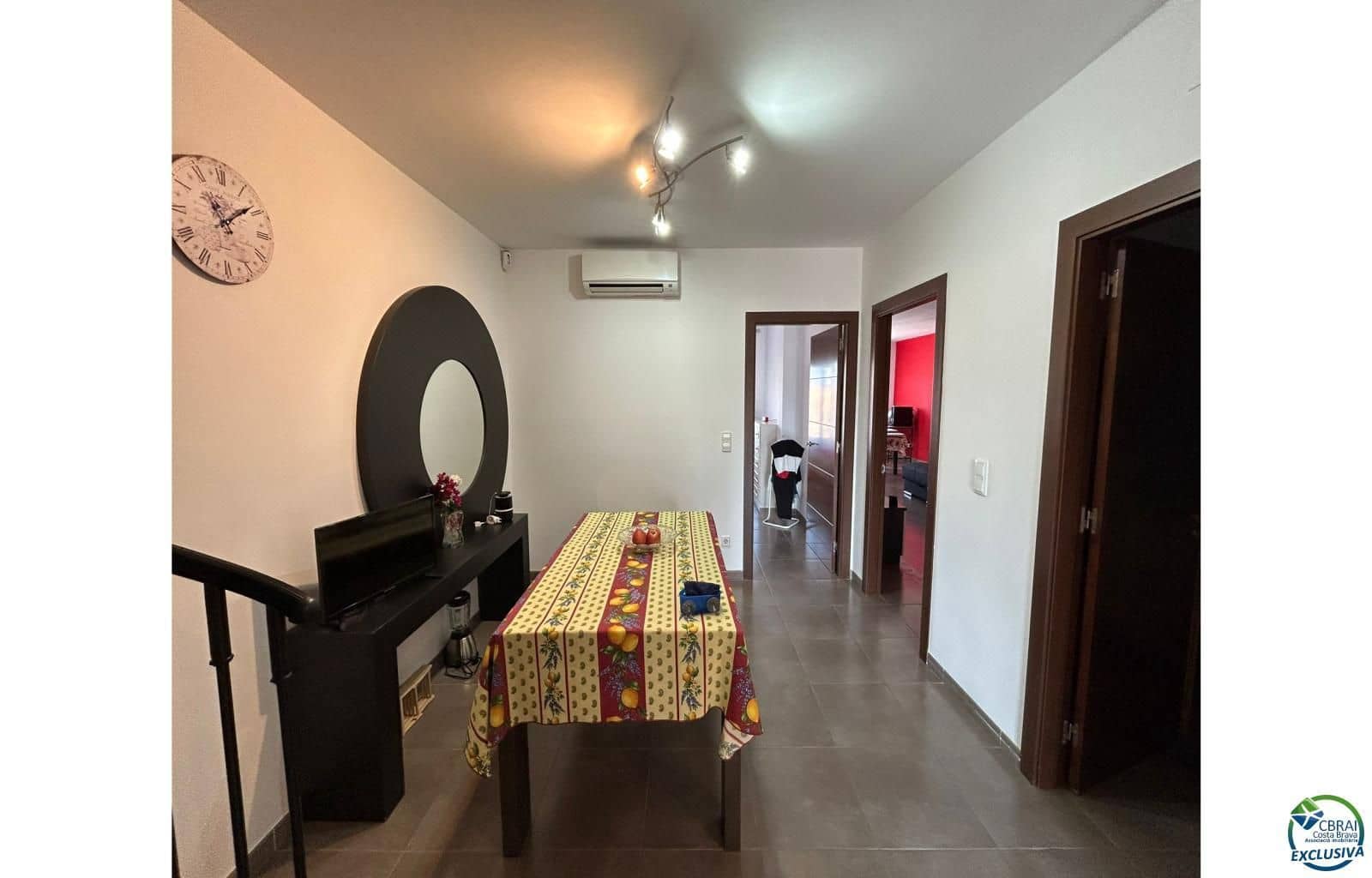 3 soverom Leilighet til salgs i Empuriabrava med garasje - € 215 000 (Ref: 9189794)