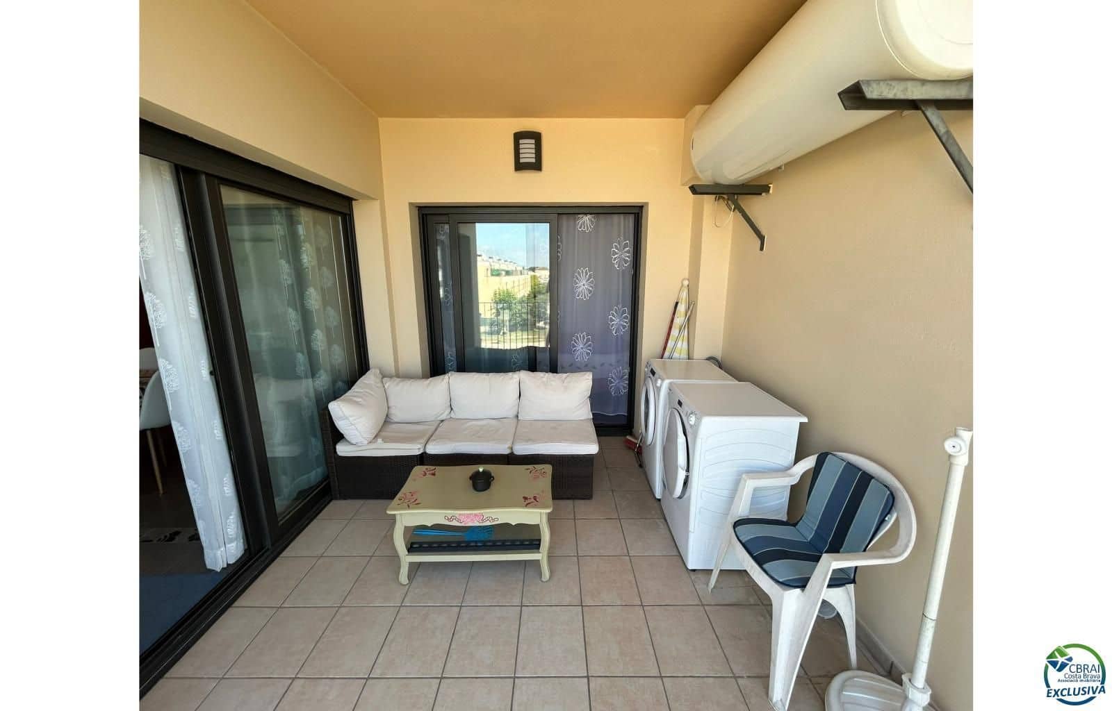 3 soverom Leilighet til salgs i Empuriabrava med garasje - € 215 000 (Ref: 9189794)