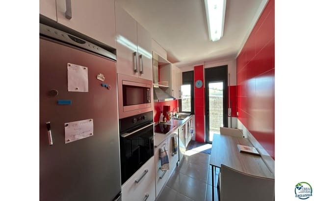 3 sypialnia Mieszkanie na sprzedaż w Empuriabrava, Castelló d'Empúries z garażem - 215 000 € (Ref: 9189794)