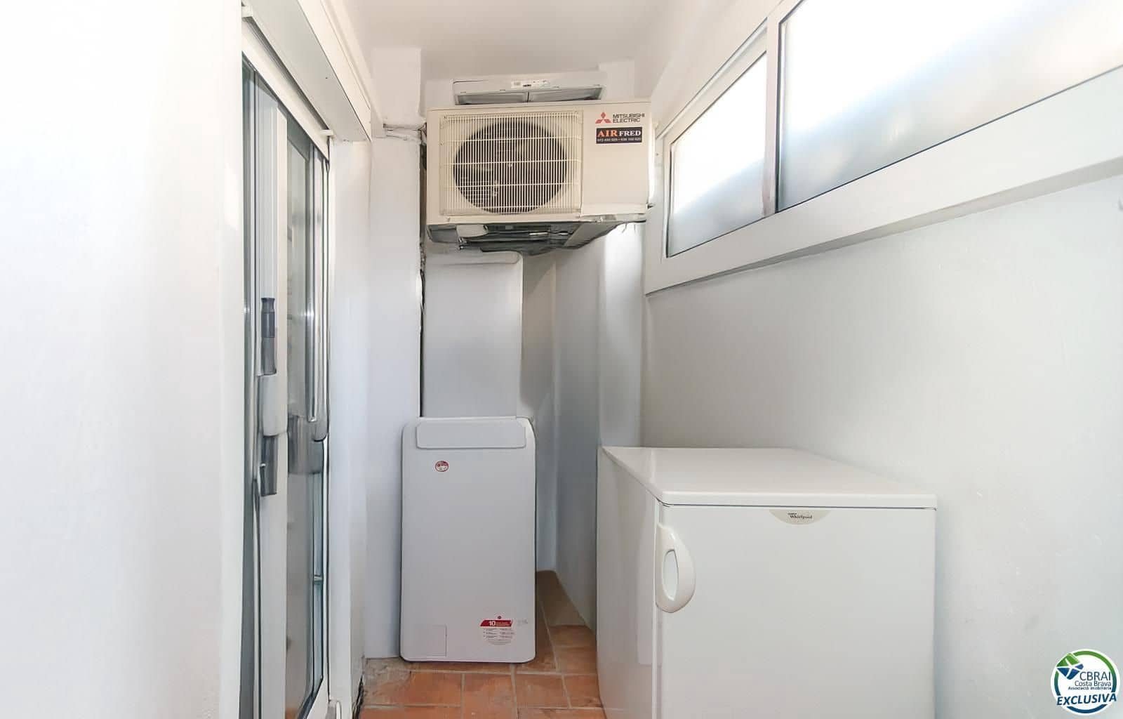 2 soveværelse Lejlighed til salg i Empuriabrava med swimmingpool garage - € 199.000 (Ref: 9189795)