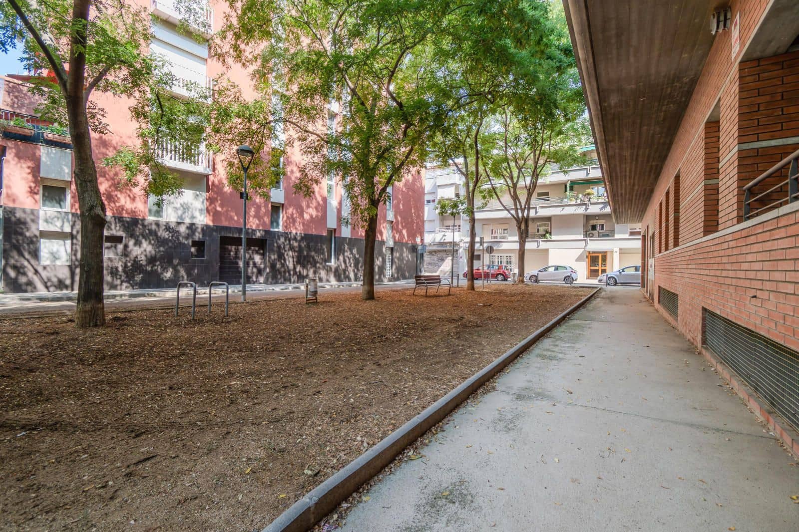 4 sypialnia Mieszkanie na sprzedaż w Miasto Girona - 484 000 € (Ref: 9193044)