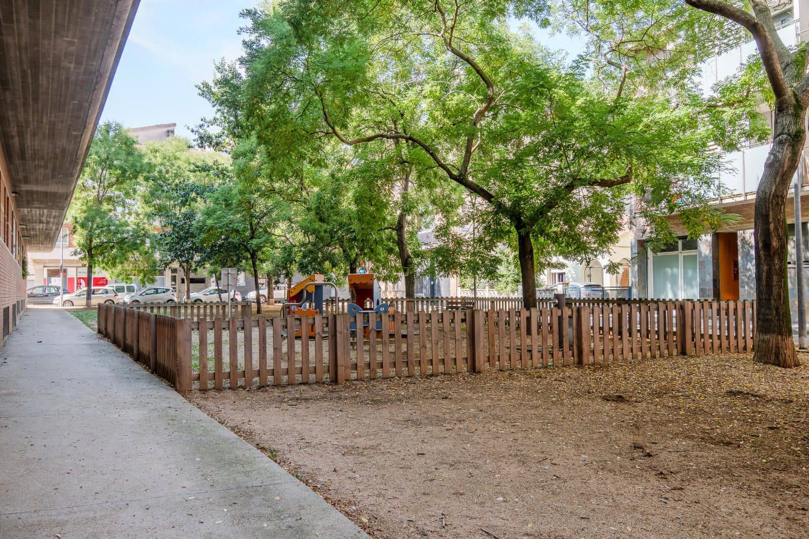 4 sypialnia Mieszkanie na sprzedaż w Miasto Girona - 484 000 € (Ref: 9193044)