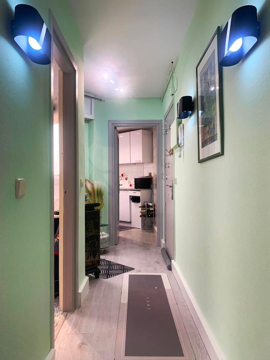 2 bedroom Flat for sale in Roses - € 287,000 (Ref: 9203271)