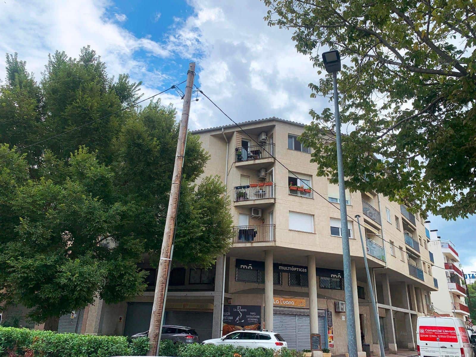 2 bedroom Flat for sale in Roses - € 287,000 (Ref: 9203271)