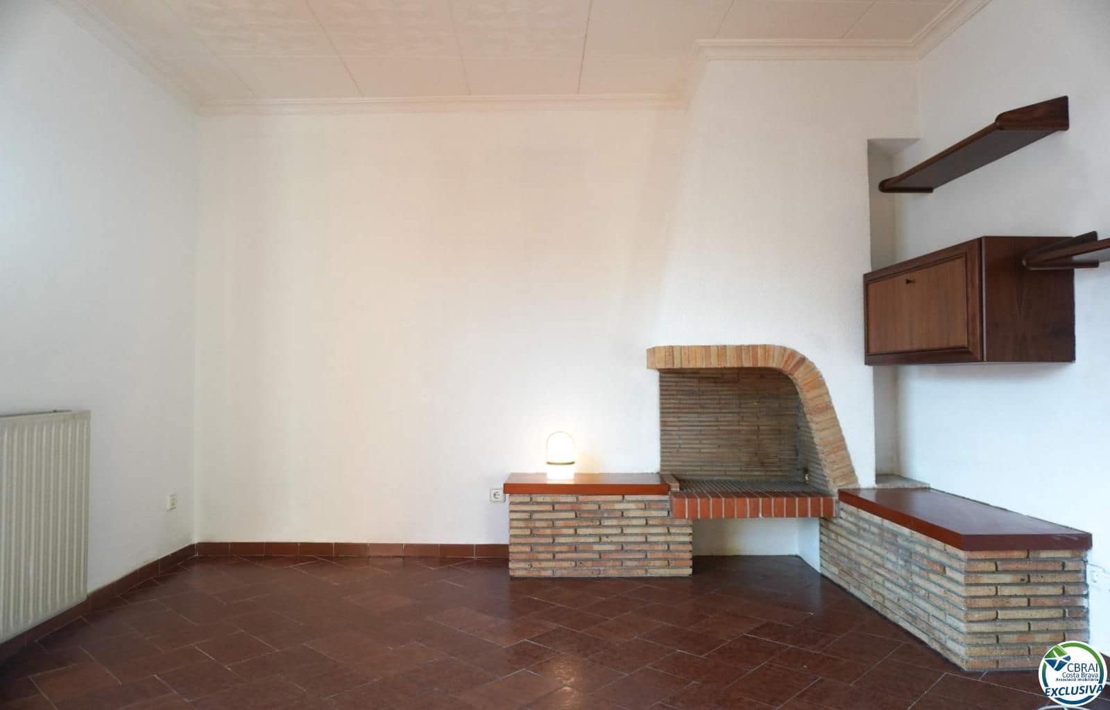 4 chambre Villa/Maison à vendre à Vila-sacra avec garage - 280 000 € (Ref: 9208669)