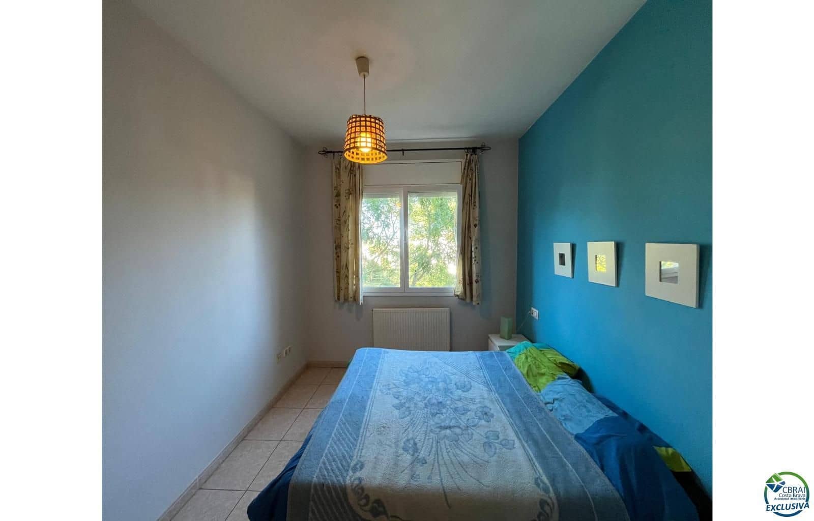 Piso de 4 habitaciones en Figueres en venta con garaje - 275.000 € (Ref: 9210414)