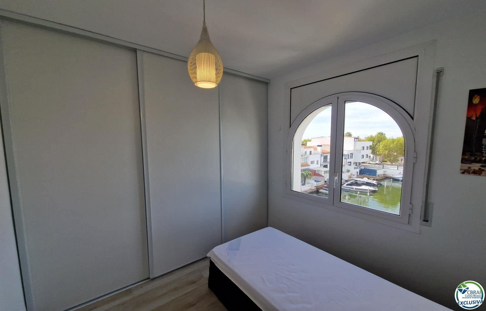 2 makuuhuone Asunto myytävänä paikassa Empuriabrava mukana 
autotalli - 299 000 € (Ref: 9216054)